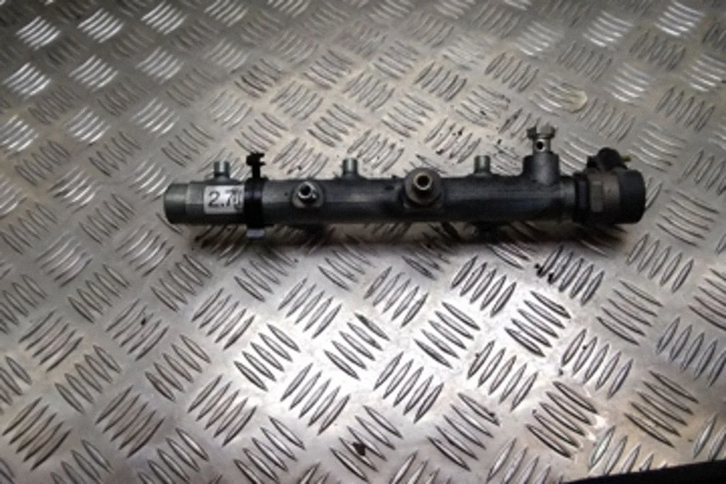 Fuel main line pipe – Audi A6 Allroad C6 (2006-2011)