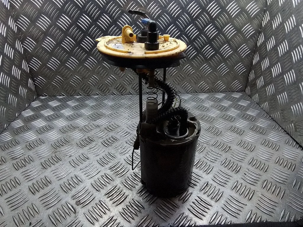 In-tank fuel pump – Volkswagen Passat B6 (2005-2010)