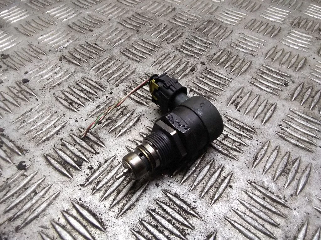 Degvielas spiediena regulators – Opel Zafira B (2005-2014)
