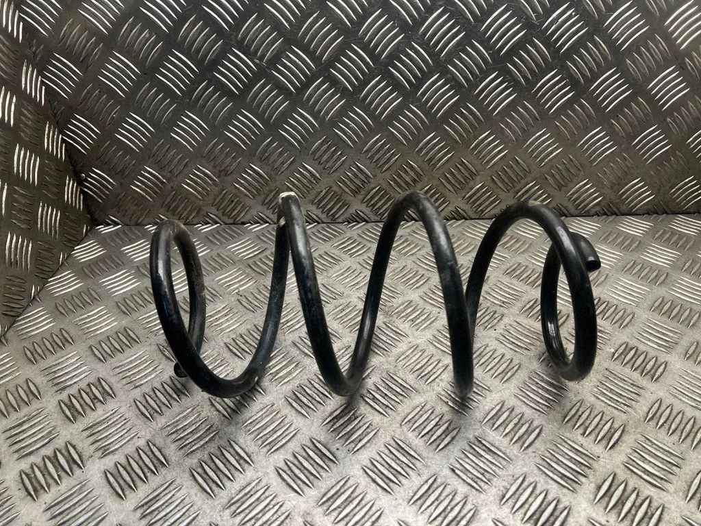 Front coil spring – Opel Astra K (2015-2021)