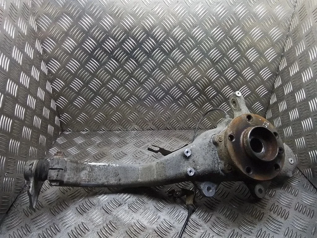 Front wheel hub spindle knuckle – BMW X6 E71 (2008-2014)