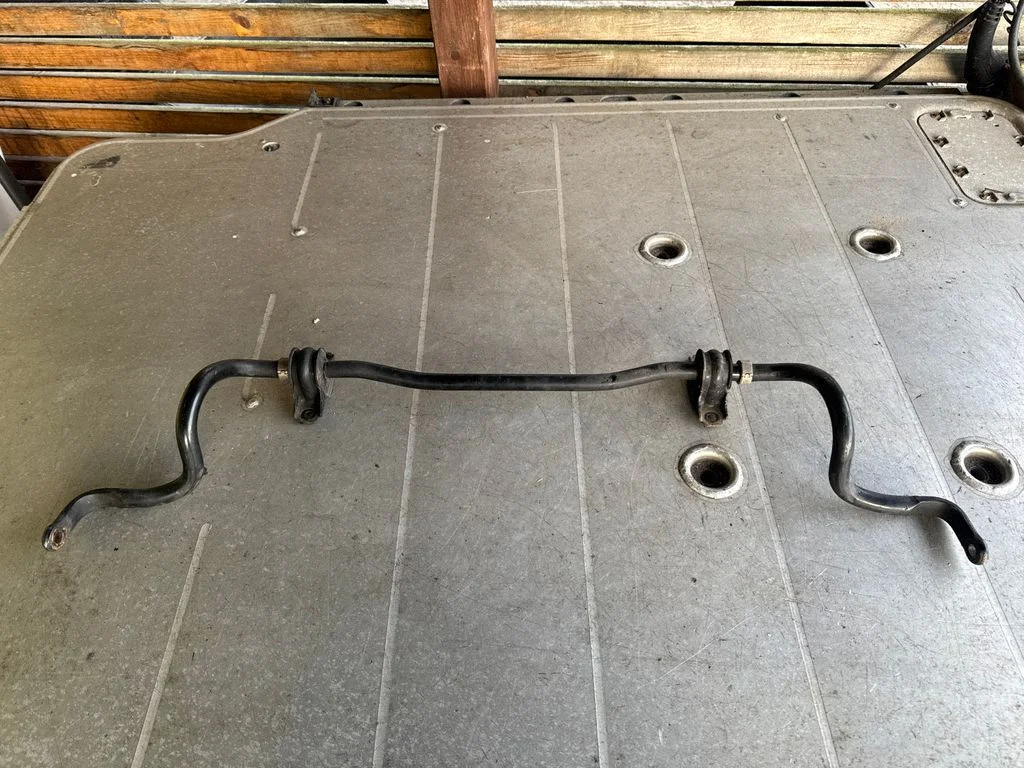 Priekšējais stabilizators – Nissan Qashqai (2014-2016)