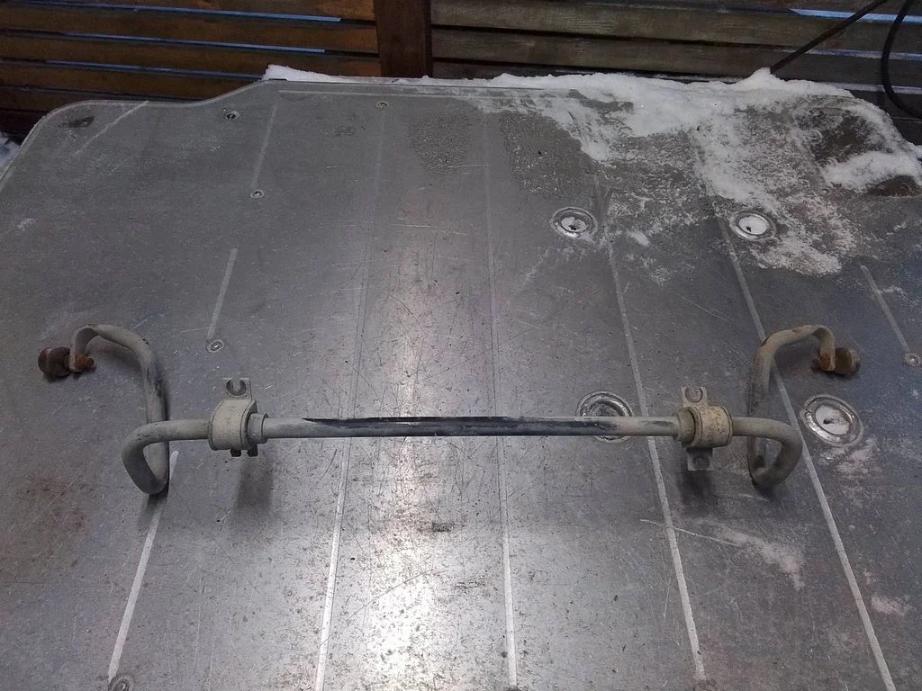 Priekšējais stabilizators – Opel Vivaro (2014-2018)