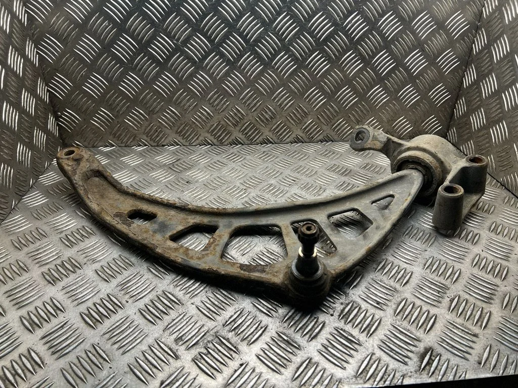 Eesmine alumine õõtshoob – Mini Cooper Countryman R60 (2011-2016)