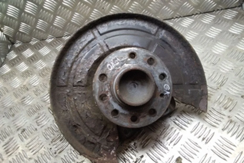 Rear wheel hub spindle/knuckle – Opel Meriva A (2003-2010)