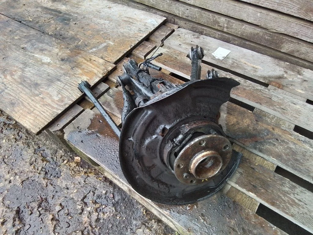Rear wheel hub – BMW 1 Series F20 F21 (2011-2019)