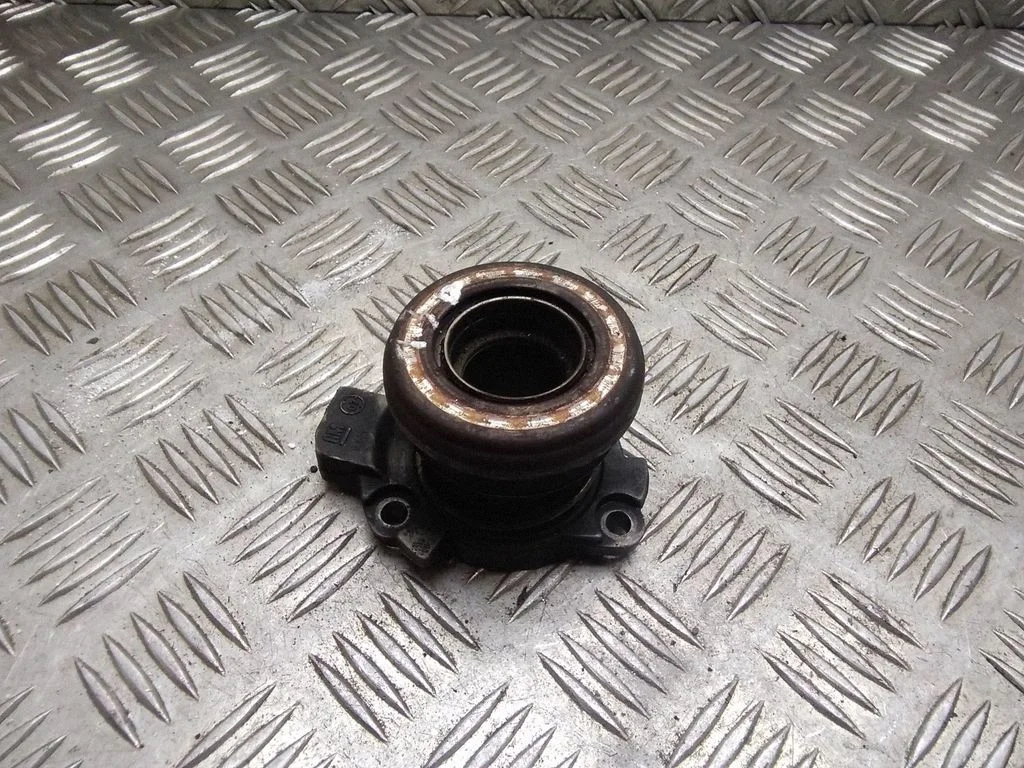 Slave cylinder release bearing – Opel Combo C (2001-2011)