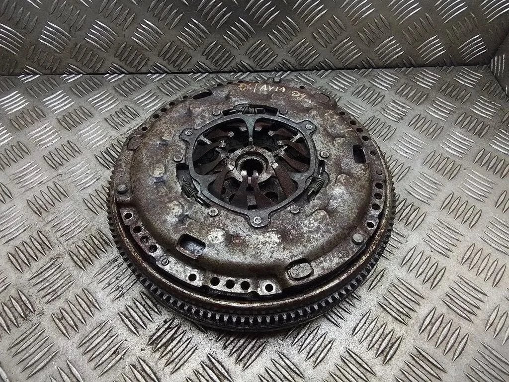 Clutch set kit – Skoda Octavia Mk2 (1Z) (2004-2013)