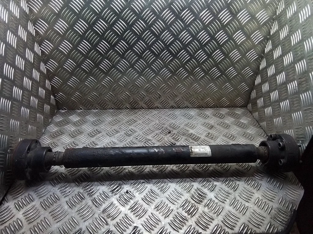 Front prop shaft – Volkswagen Touareg I (2002-2010)
