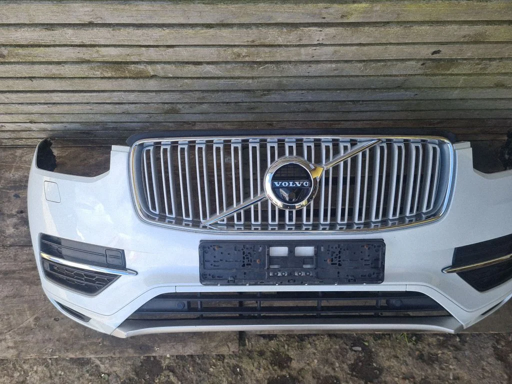 Front bumper – Volvo XC90 (2014-)