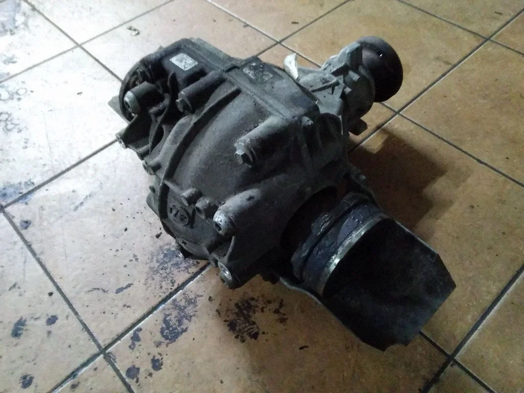Rear differential 4460310025