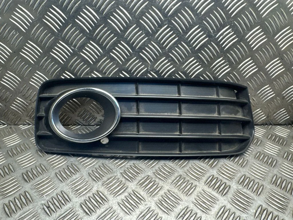 Esistange alumine võre (kolmeosaline) – Audi A5 8T 8F (2007-2016)