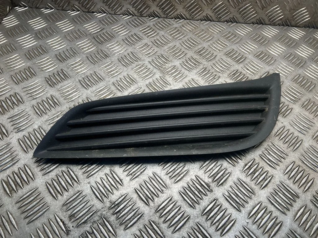 Front bumper lower grill – Opel Astra K (2015-2021)