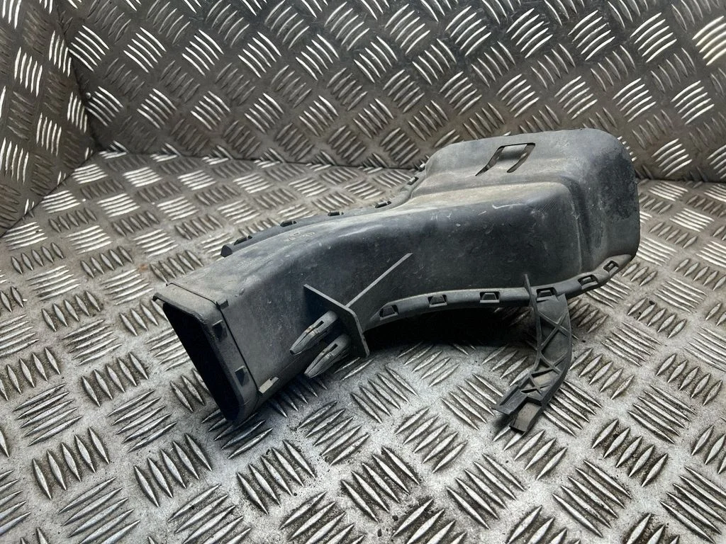 Brake cooling air channel/duct – Mini Cooper Countryman R60 (2011-2016)