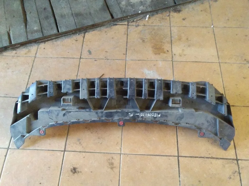 Front bumper skid plate/under tray – Ford Fiesta (2009-2012)