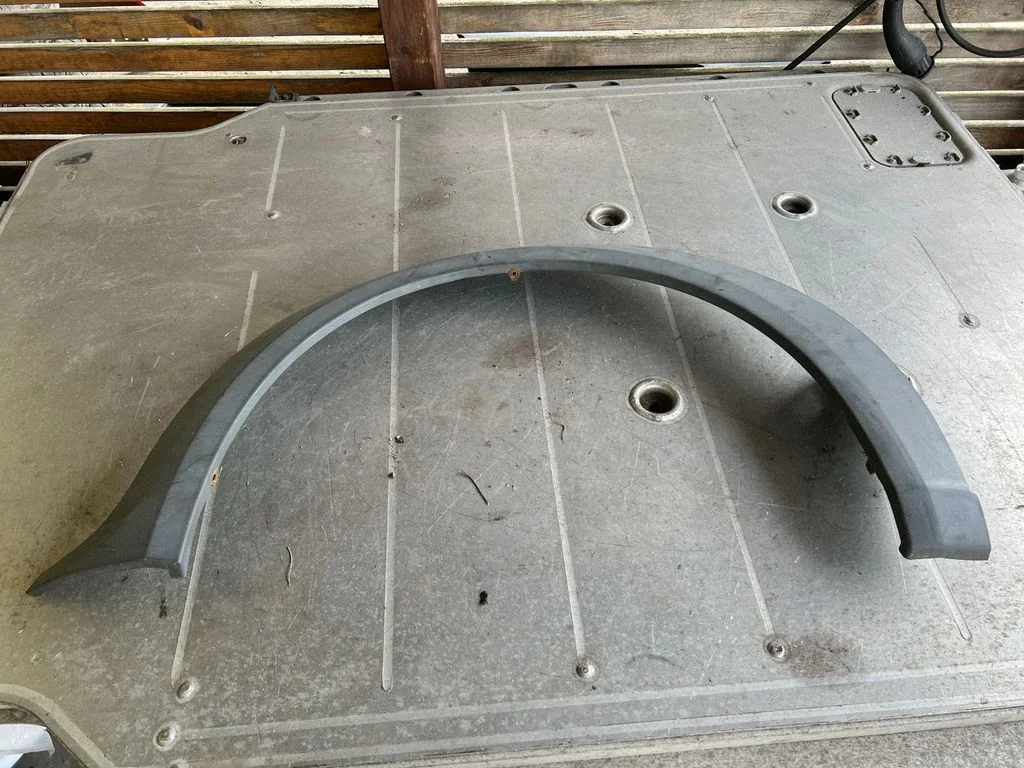 Front arch trim – Ford Transit -  Tourneo Connect (2009-2013)