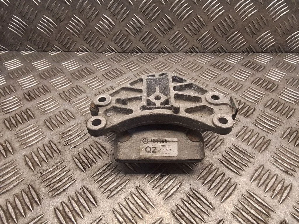 Ātrumkārbas spilvens – Mercedes-Benz E klase W212 (2009-2016)