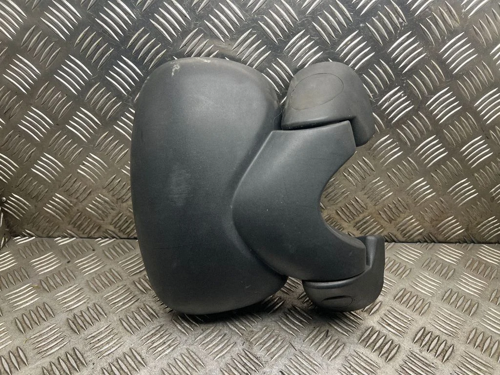 Esiukse elektriline välispeegel – Opel Vivaro (2001-2014)