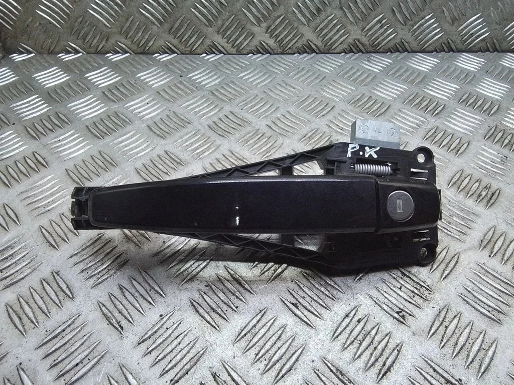 Front door exterior handle – Opel Astra H (2004-2012)