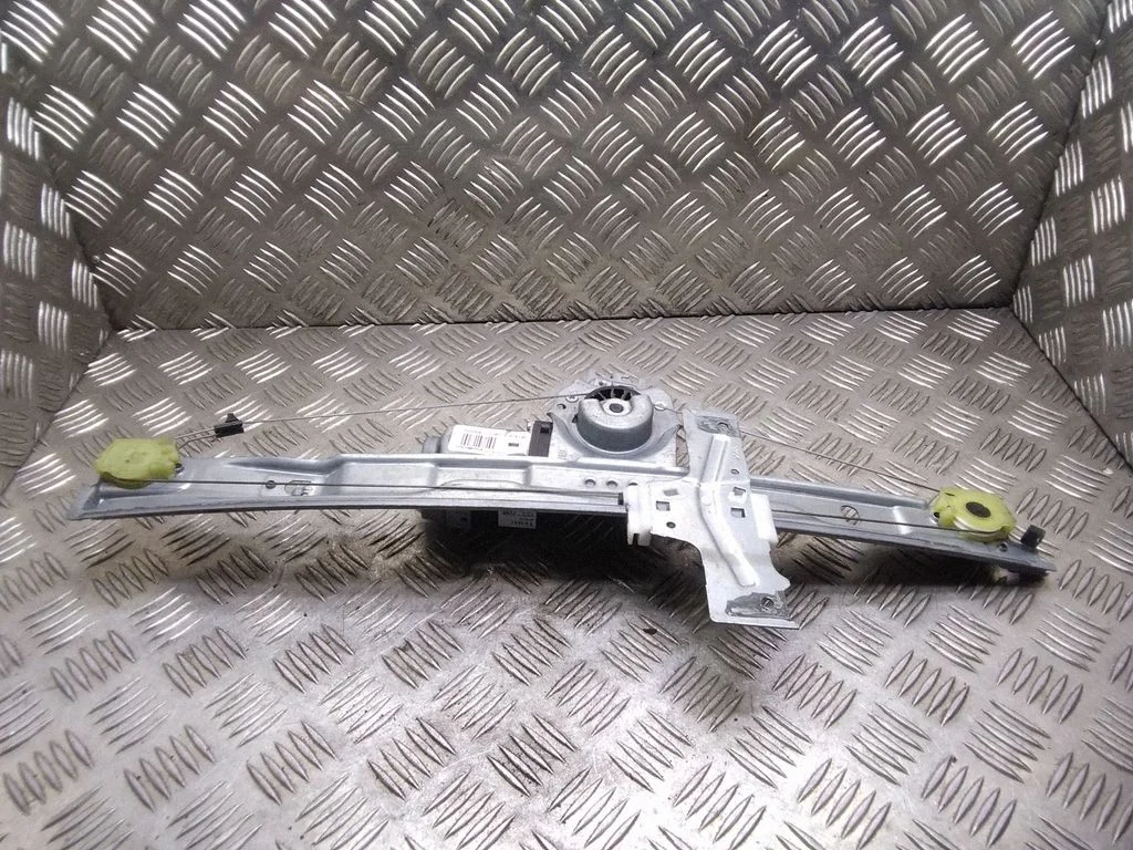 Front door window regulator with motor – Peugeot 207 CC (2007-2014)