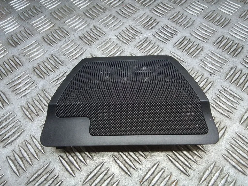 Centrālā skaļruņa apdare – BMW 7. sērija E65 E66 (2001-2008)