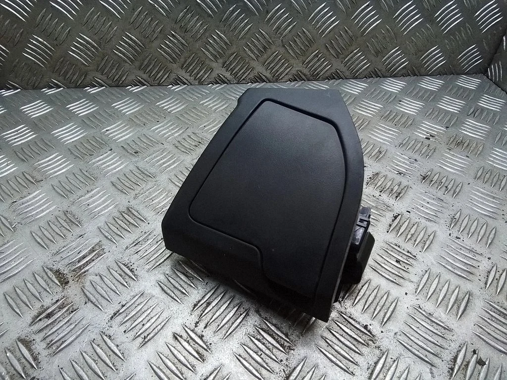 Cup holder – Nissan X-Trail T31 (2007-2014)