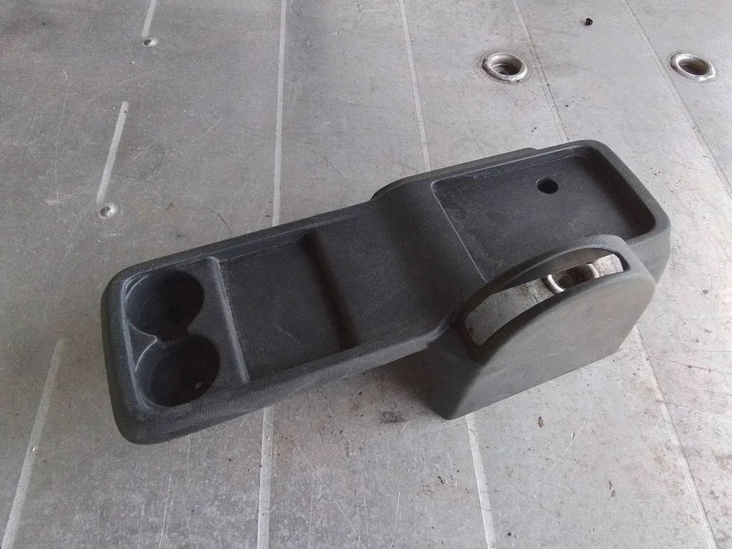 Keskkonsool – Citroen Berlingo (2008-2018)