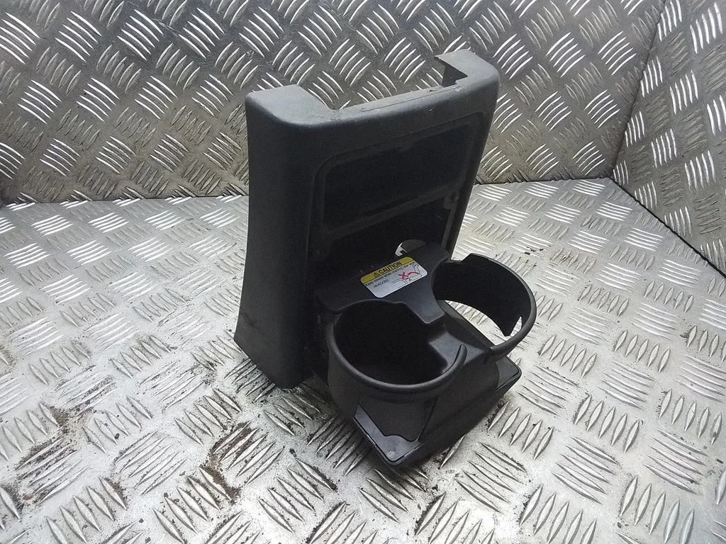 Cup holder back – Subaru Forester SF (2000-2003)
