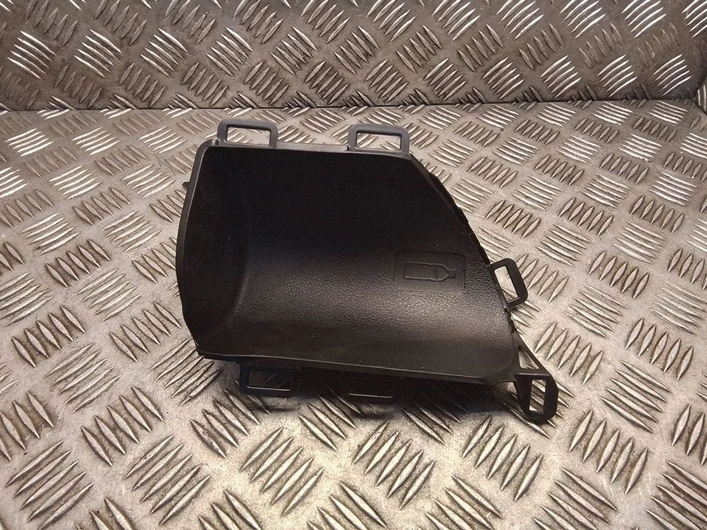 Cup holder back – Suzuki Vitara (LY) (2015-)