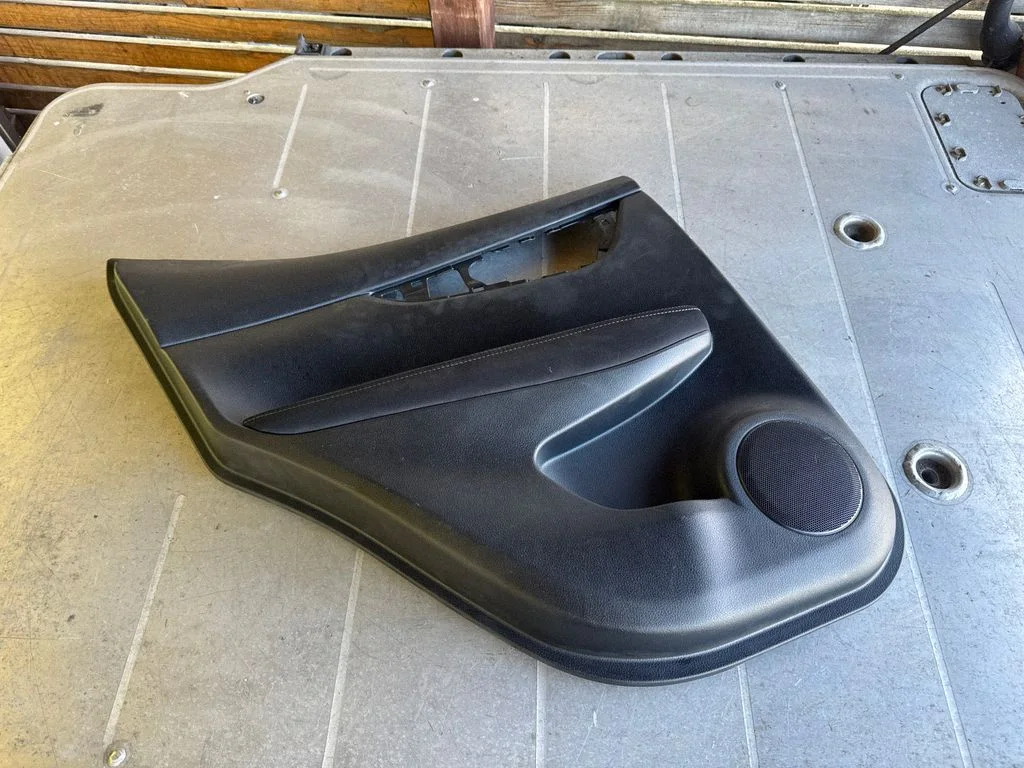 Rear door card panel trim – Nissan Qashqai (2014-2016)