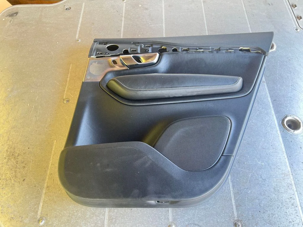 Rear door card panel trim – Volvo XC90 (2014-)