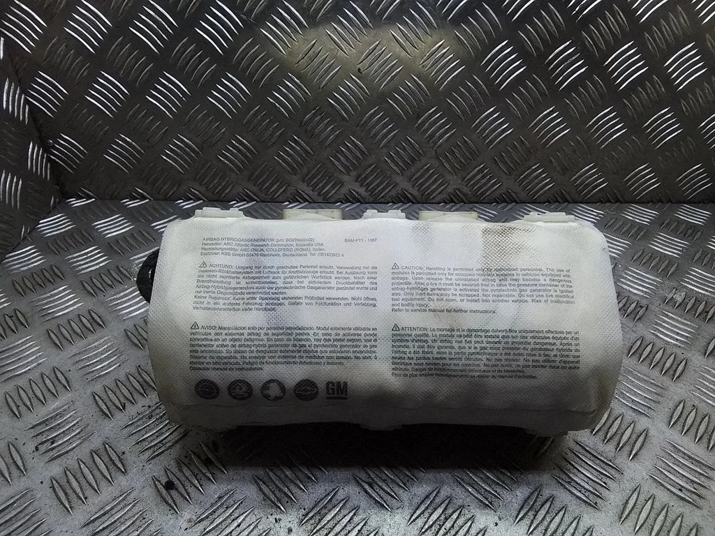 Passenger airbag – Opel Astra H (2004-2012)