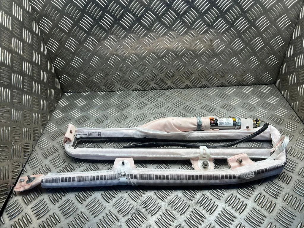 Roof airbag – Opel Astra K (2015-2021)