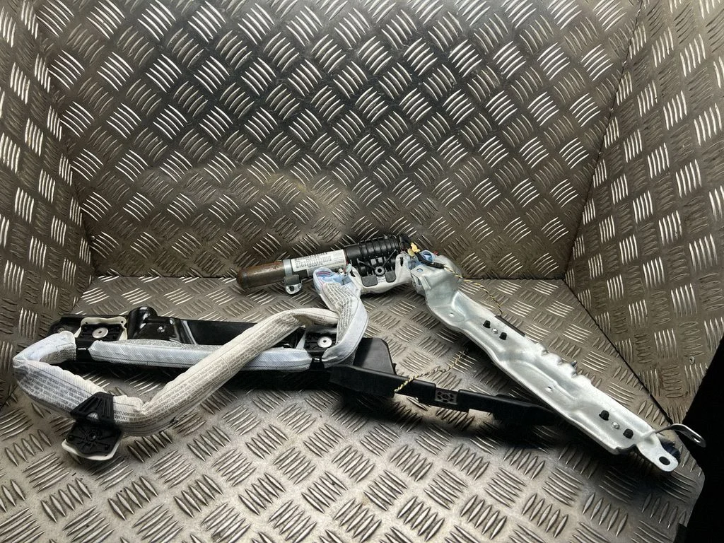 Roof airbag – BMW X1 E84 (2009-2015)