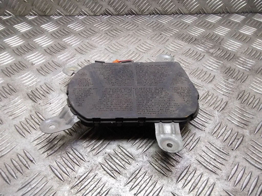 Front door airbag – BMW 5 Series E39 (1996-2003)