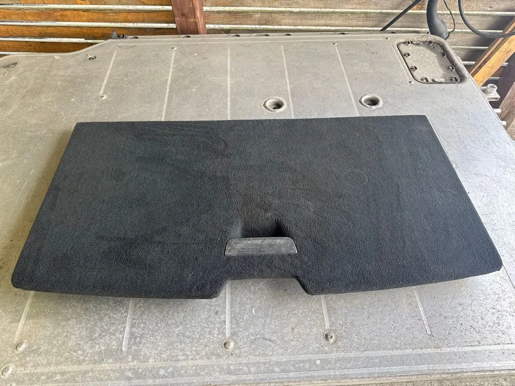 Trunk/boot floor carpet liner – Volvo XC90 (2014-)