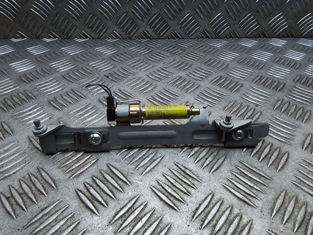 Istme turvapadi – BMW 7-seeria E65 E66 (2001-2008)