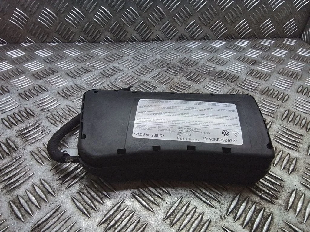 Seat airbag – Volkswagen Touareg I (2002-2010)