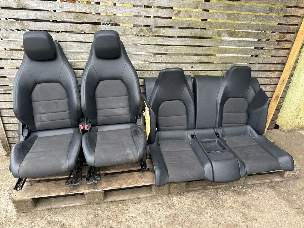 Seat set – Mercedes-Benz CLK-Class C207 A207 (2010-2017)