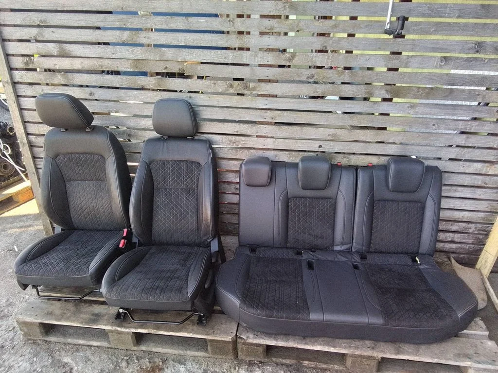 Istmete komplekt – Suzuki Vitara (LY) (2015-)