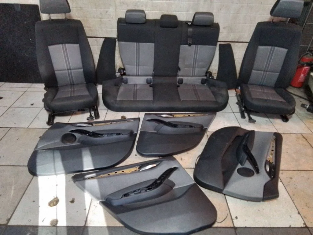 Istmete komplekt – BMW X1 E84 (2009-2015)