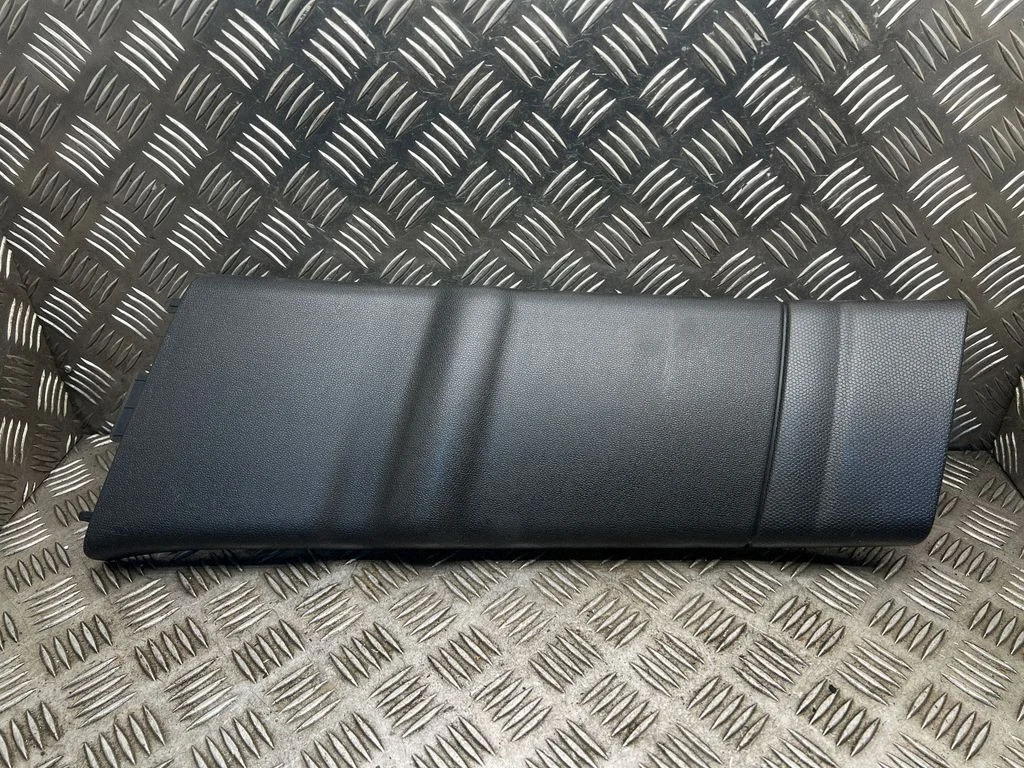 (B) piilari kate (alumine) – Mini Cooper Countryman R60 (2011-2016)