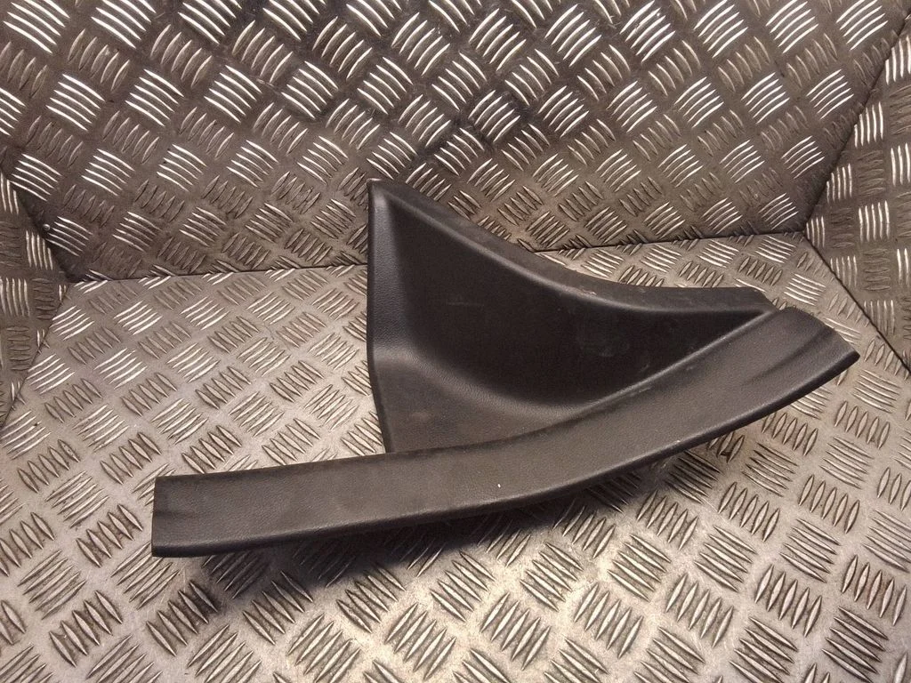 Rear sill trim cover 7618154P