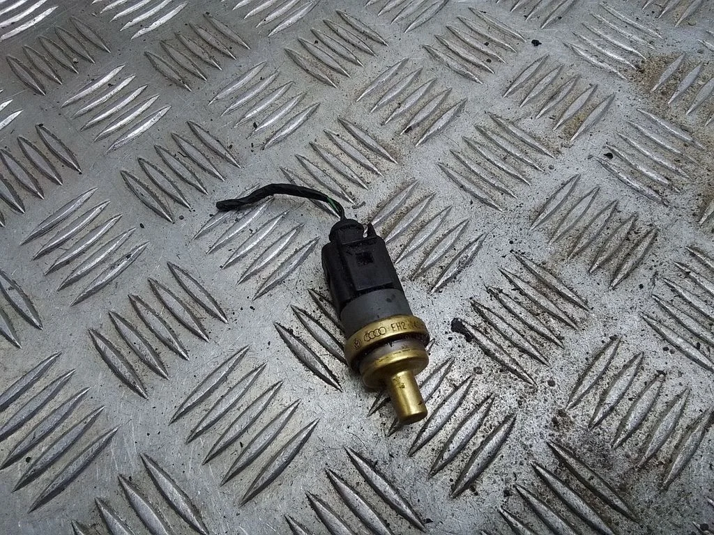 Coolant temperature sensor – Volkswagen Transporter - Caravelle T5 (2003-2015)