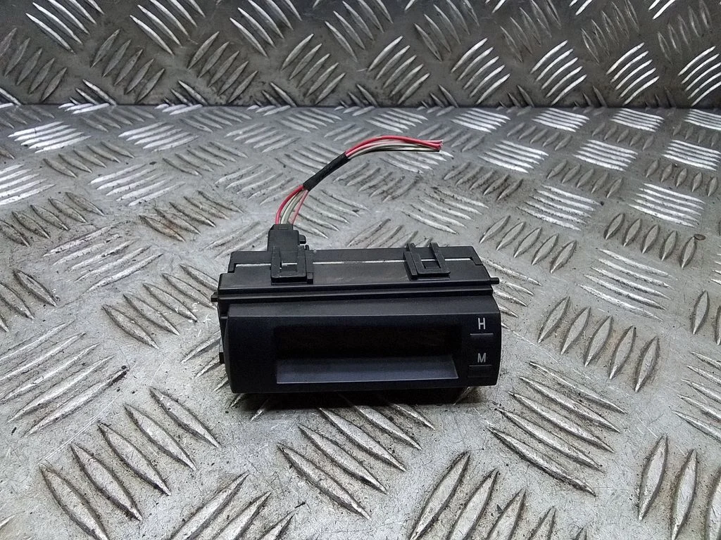 Pulkstenis – Toyota Prius (XW20) (2003-2009)