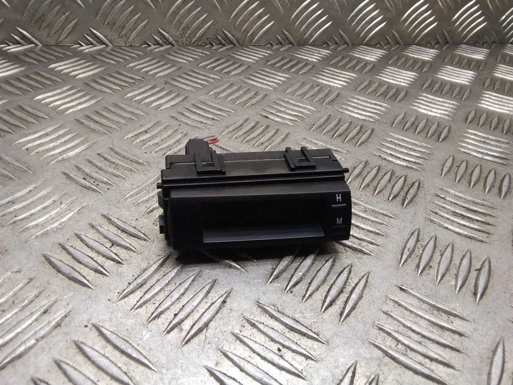 Pulkstenis – Toyota Prius (XW20) (2003-2009)