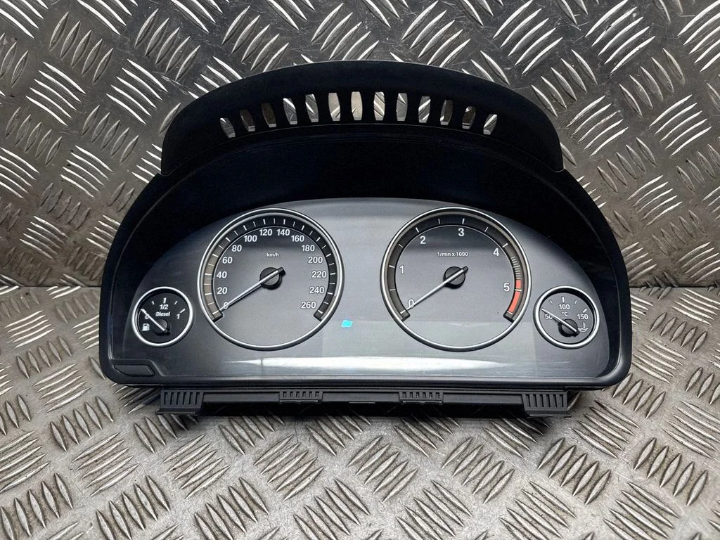 Licznik (zegary) – BMW Seria 5 F10 F11 (2009-2016)