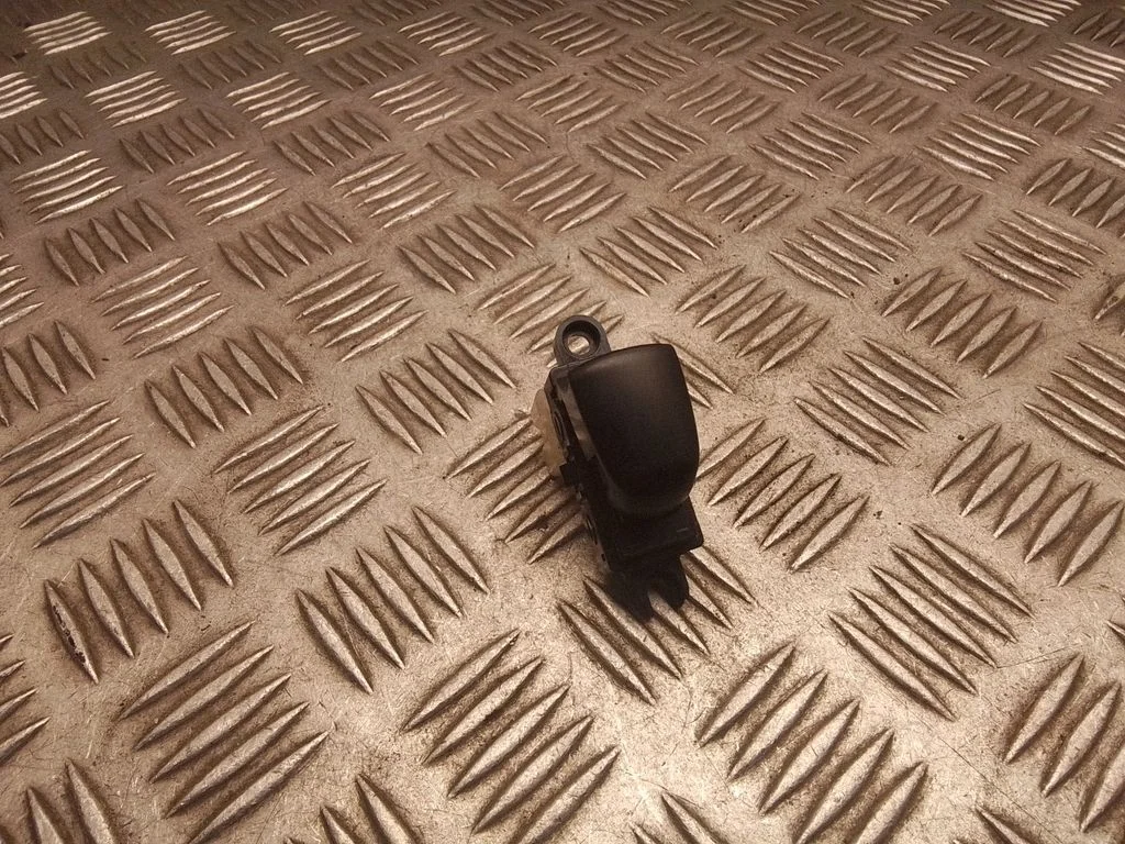 Elektrisko logu slēdzis 05Y27SN