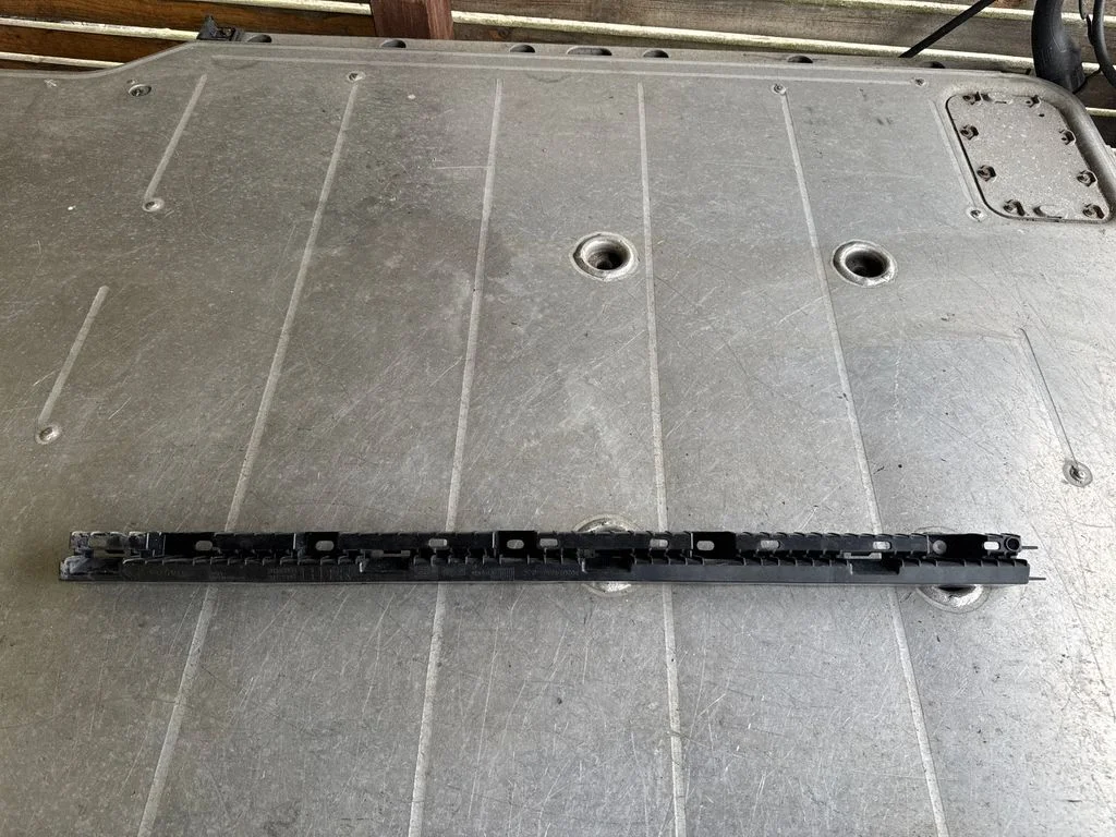 Sill supporting ledge – Volvo XC90 (2014-)