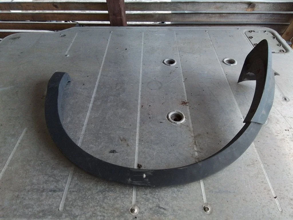 Tagumise rattakaare kate – Nissan Qashqai (2010-2014)